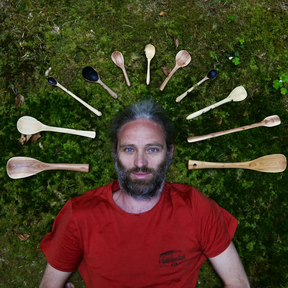 tpxMOyvHyz0O-holzgemacht